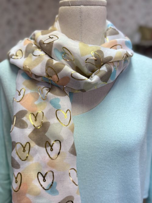 Foulard imprimé cœurs pastel