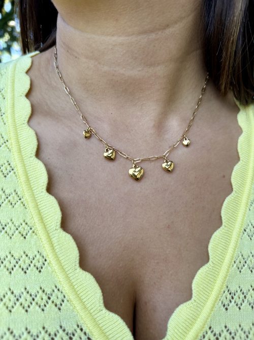 Collier doré coeurs