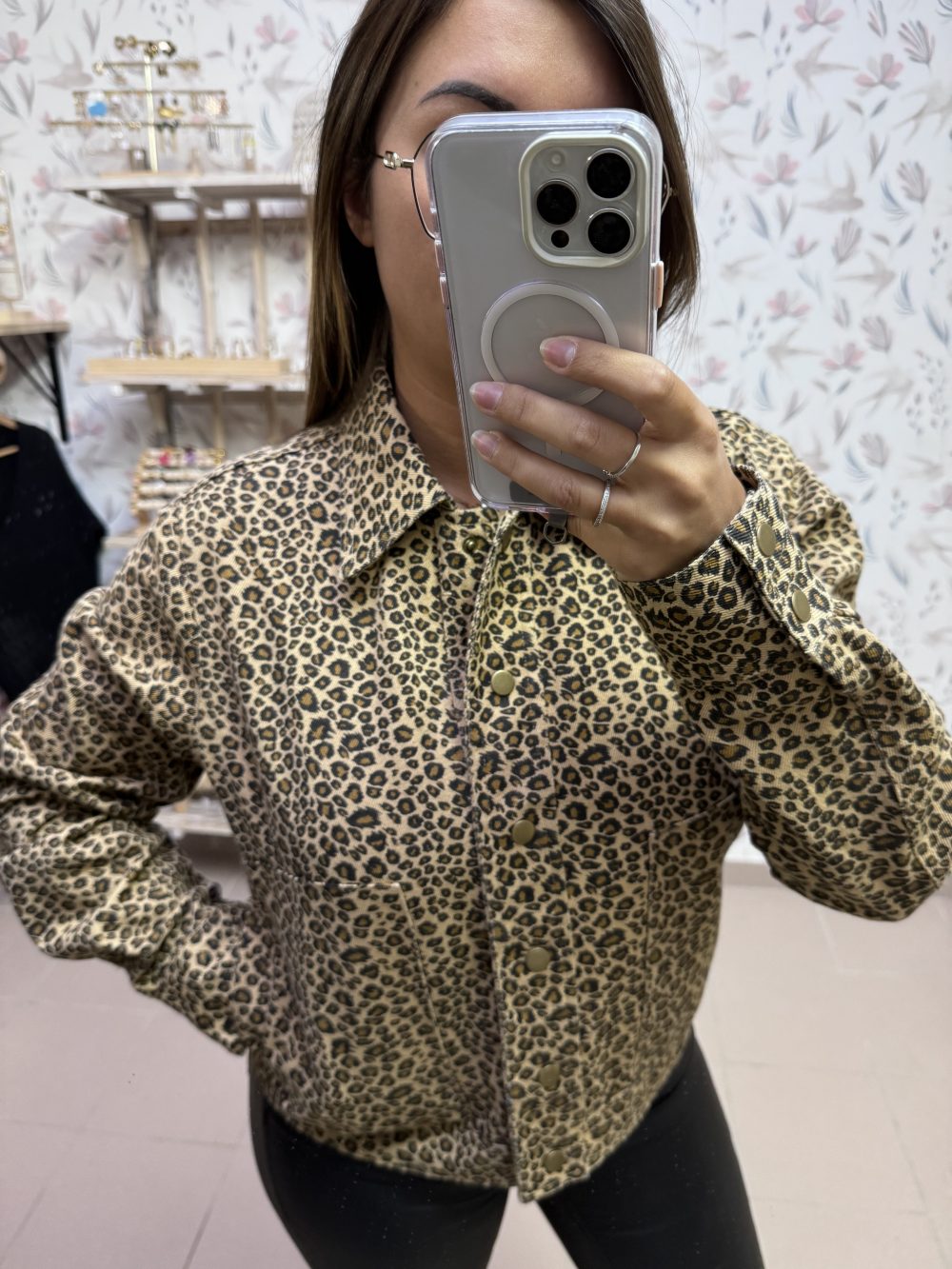 Veste en jean léopard Méloé – Image 2