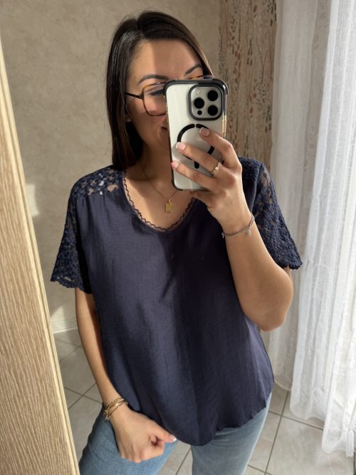Haut Suzy bleu marine
